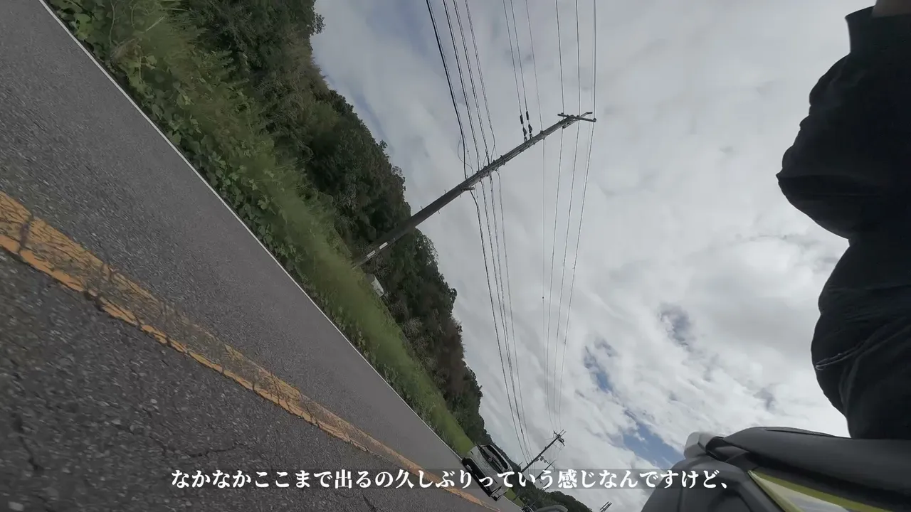 AEROX 155実走レビュー【後編】峠・ハンドリング・ブレーキ・積載・燃費|8時間乗った結論 燃費と航続距離:燃費は優秀、でも距離は短め
