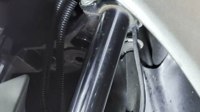 バイクの錆 点錆を1000円以下の99工房 サビ落としセットで落とせるか? still06