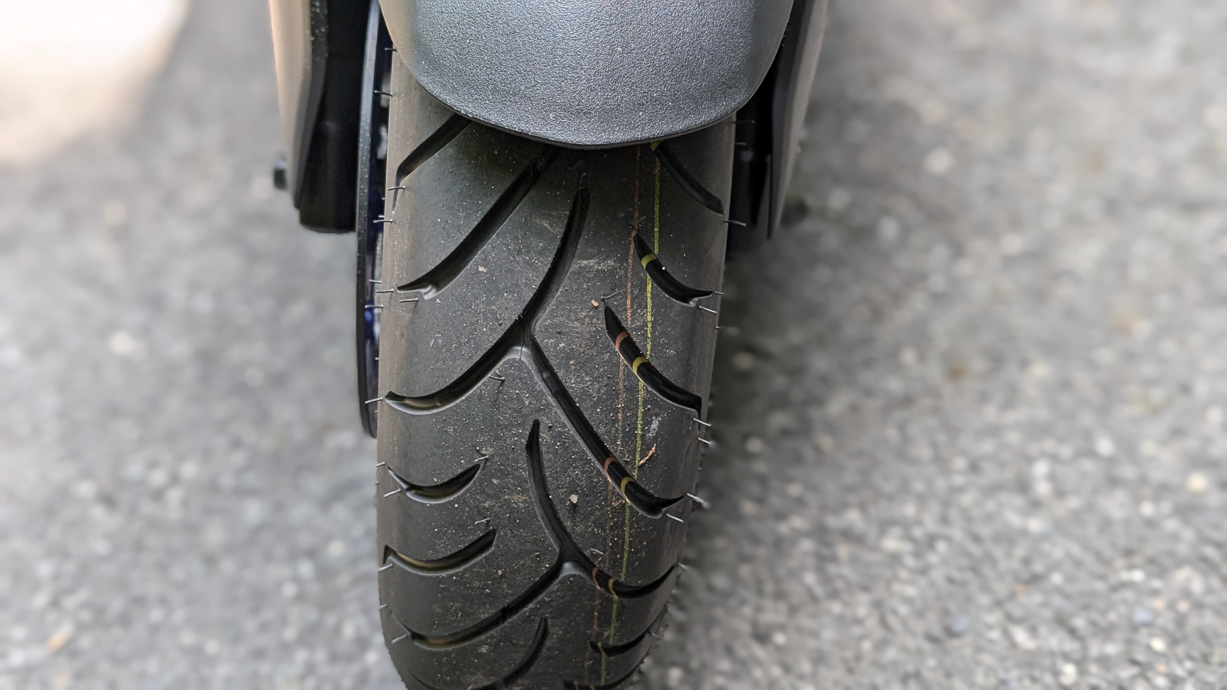 2024_tire_001