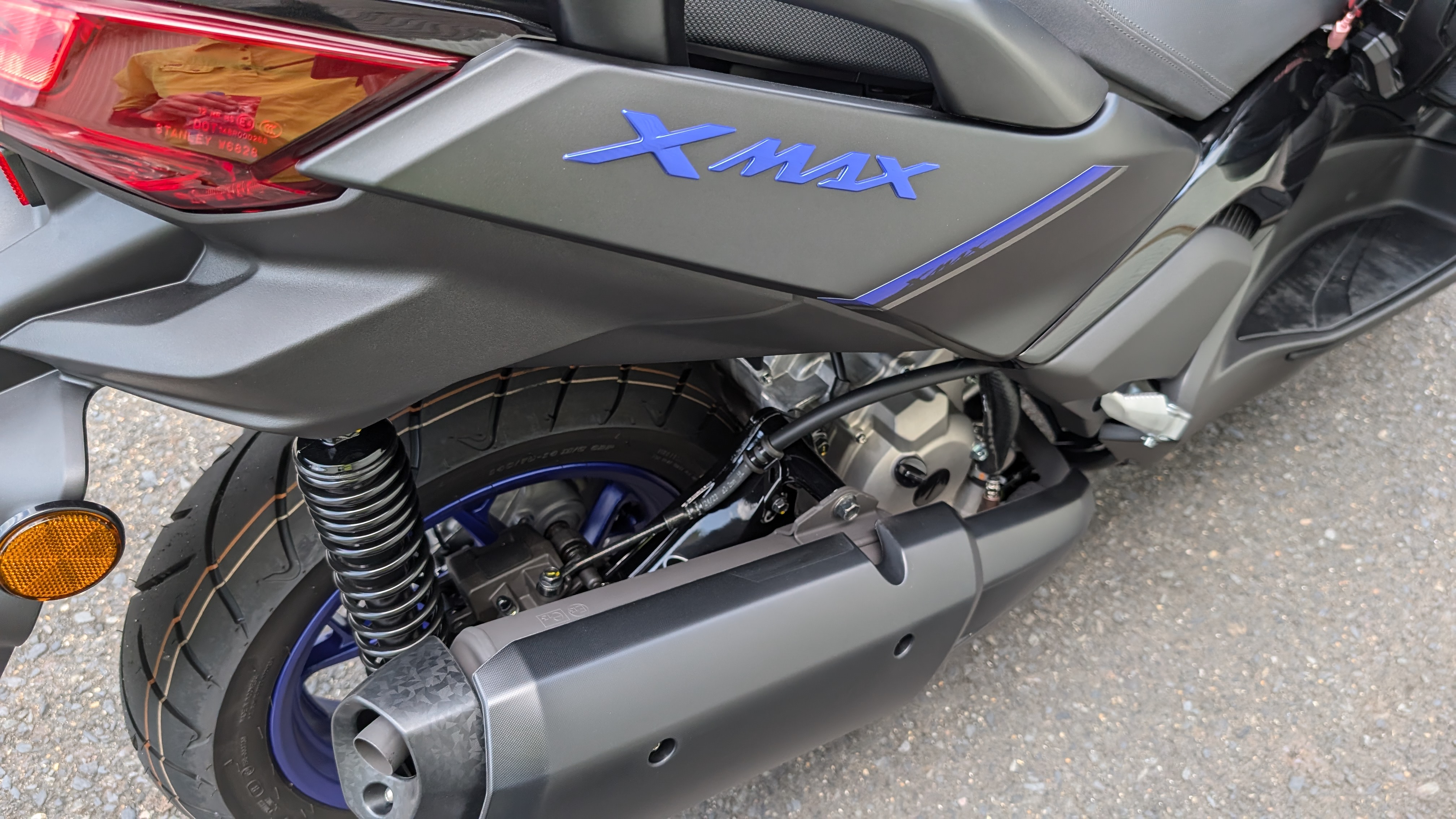 2024_xmaxsidefairing_001