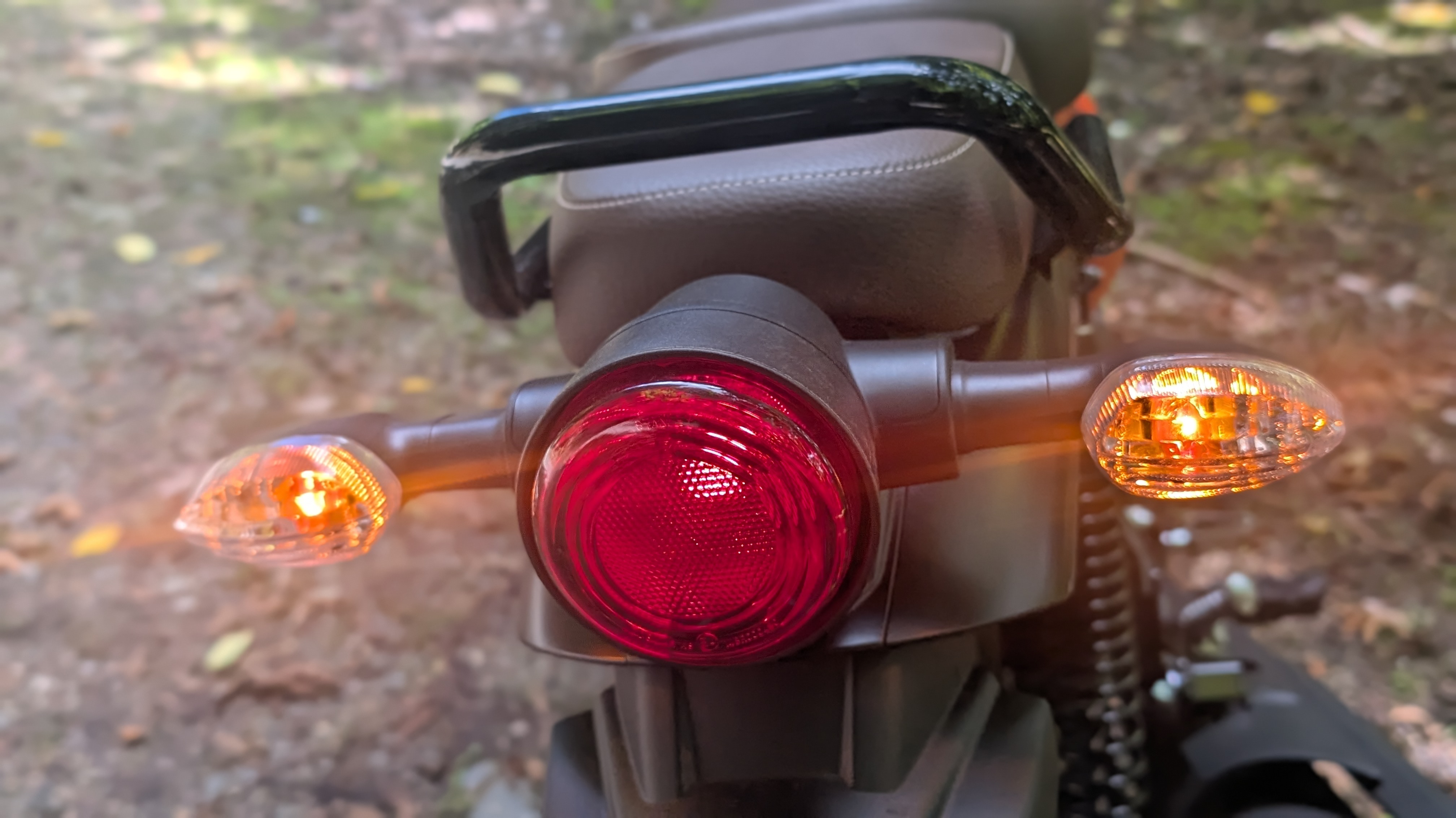YAMAHA NMAX125 2025年モデルのレビューまとめ | トッサンのスクーター基地