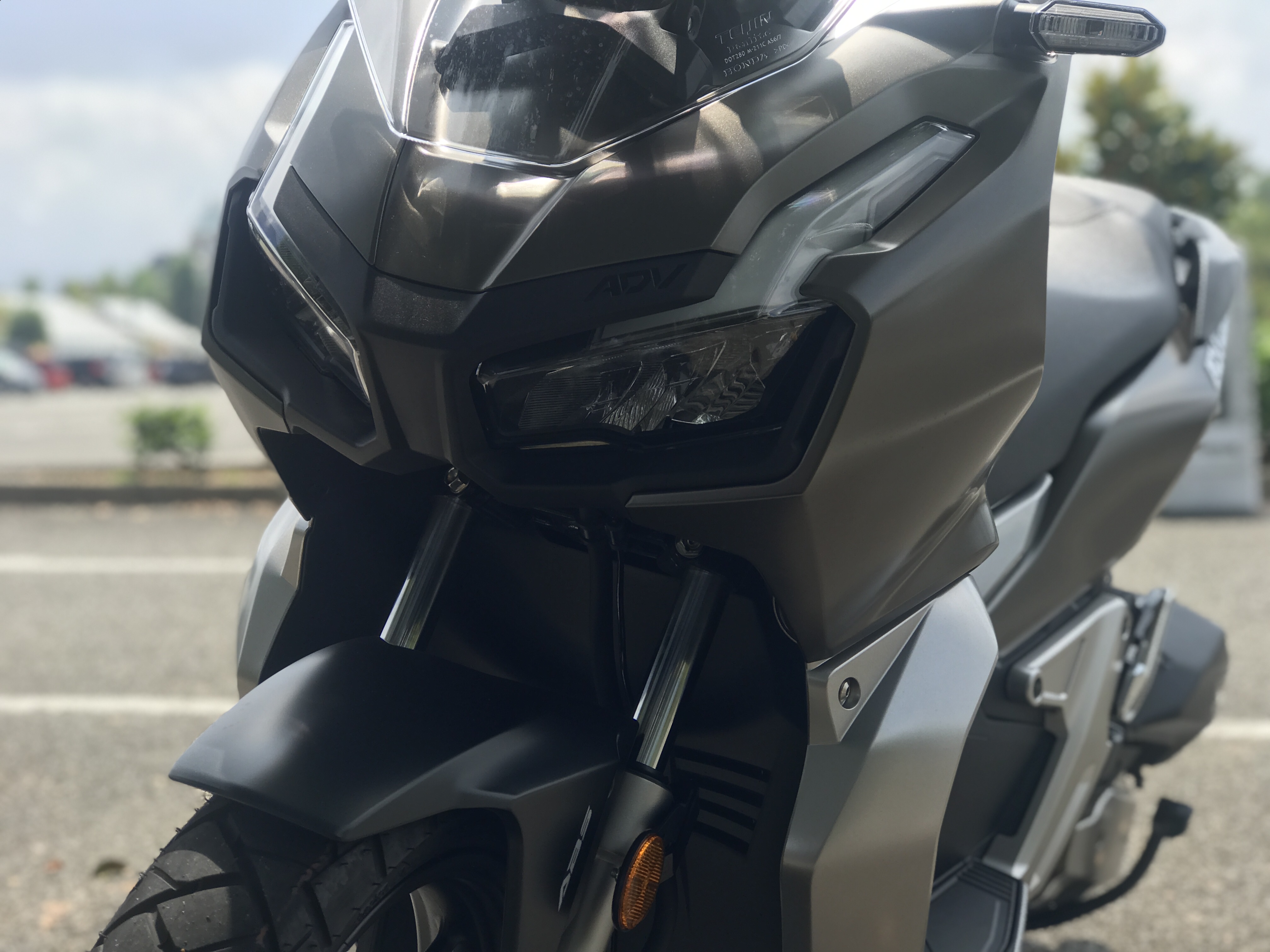 adv150_frontfairing_003