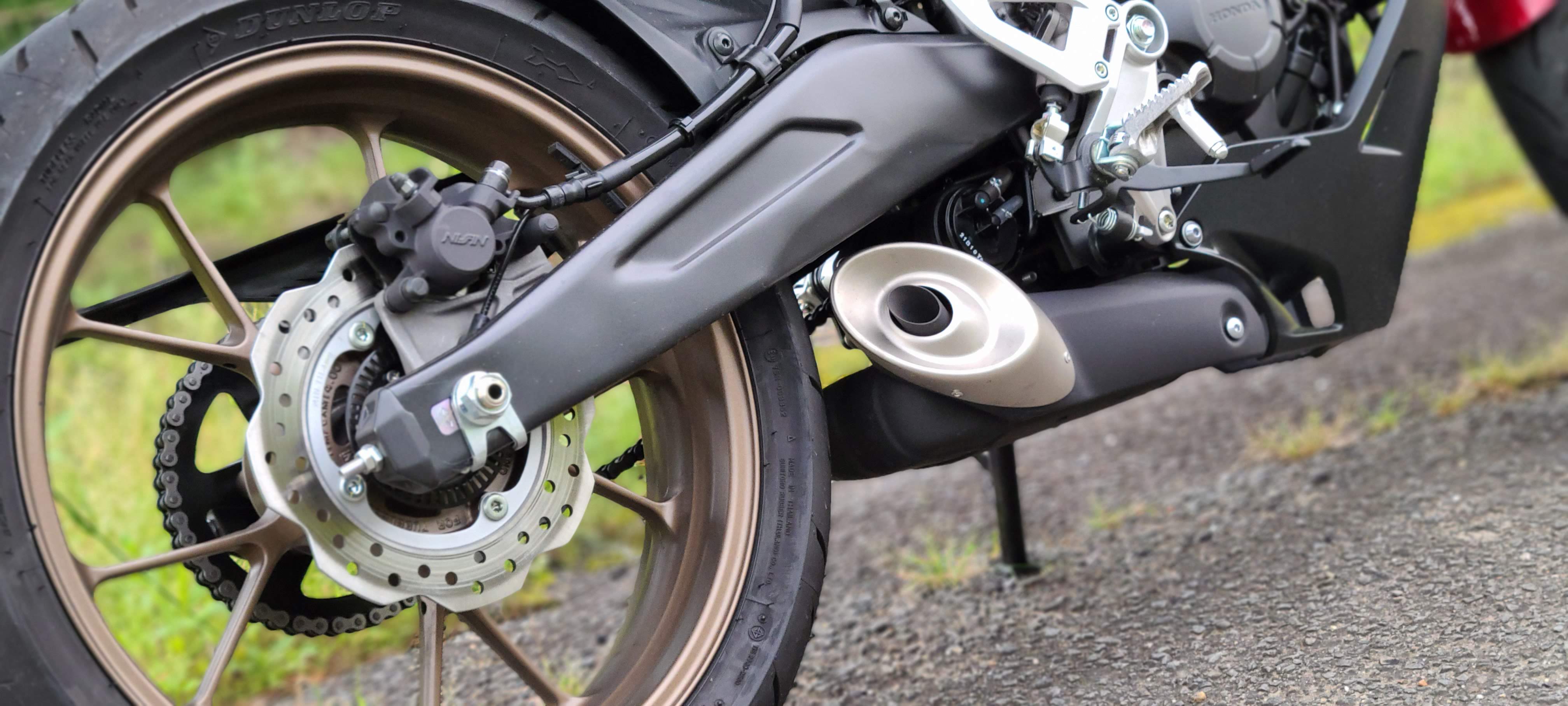 exhaust