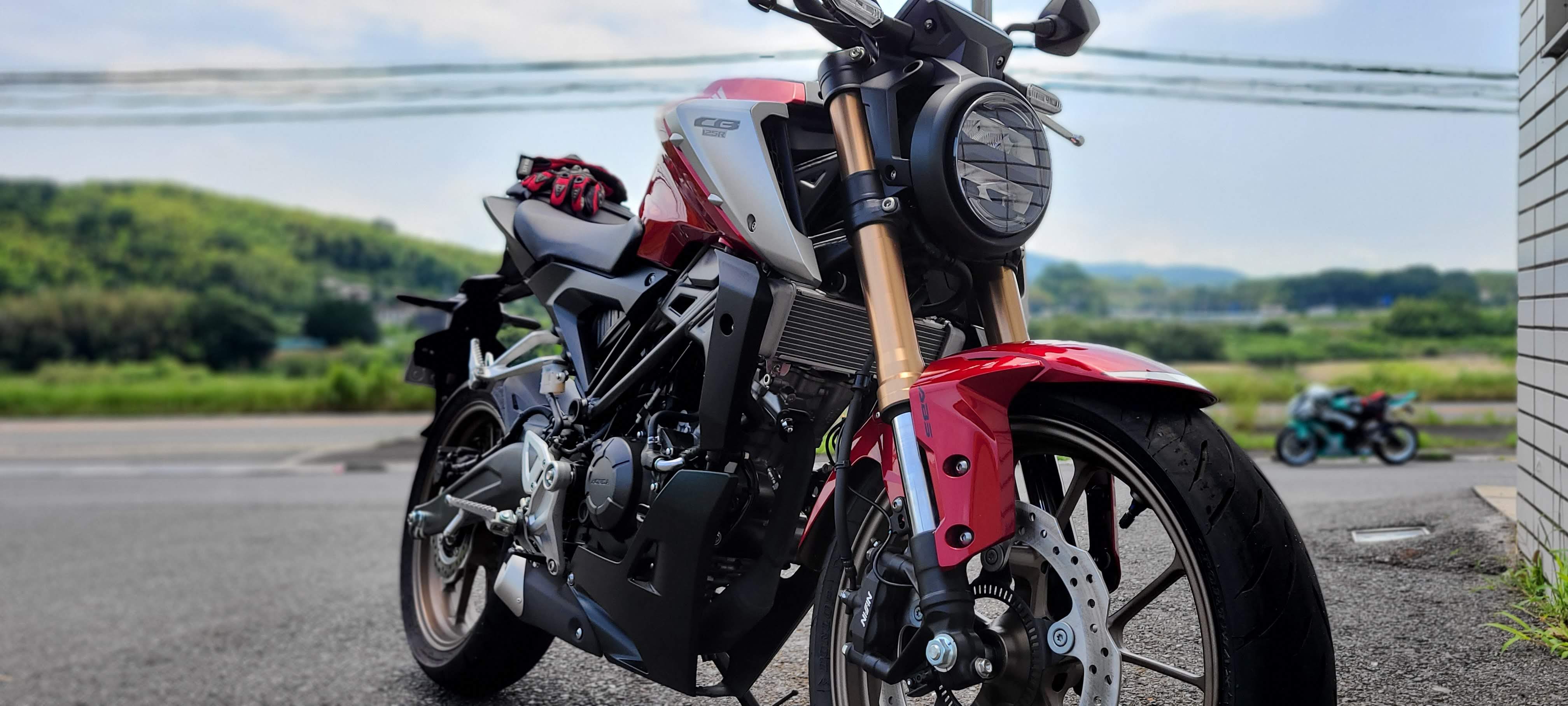 cb125r_headlight_005