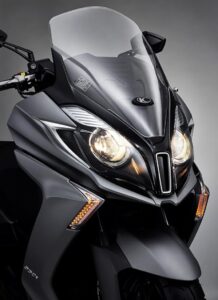 downtown125i_frontfairing_001