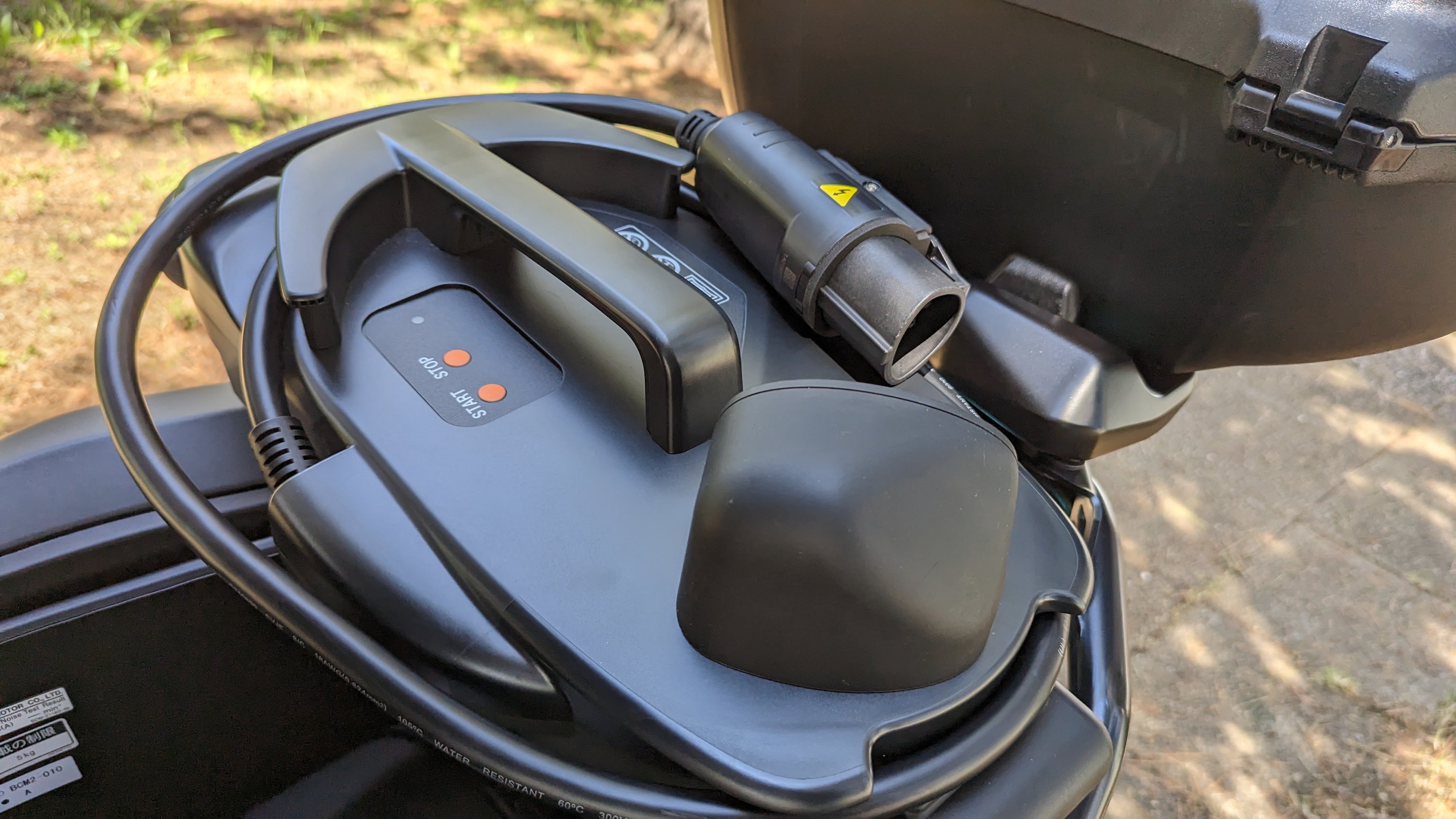 e01_evcharger_002