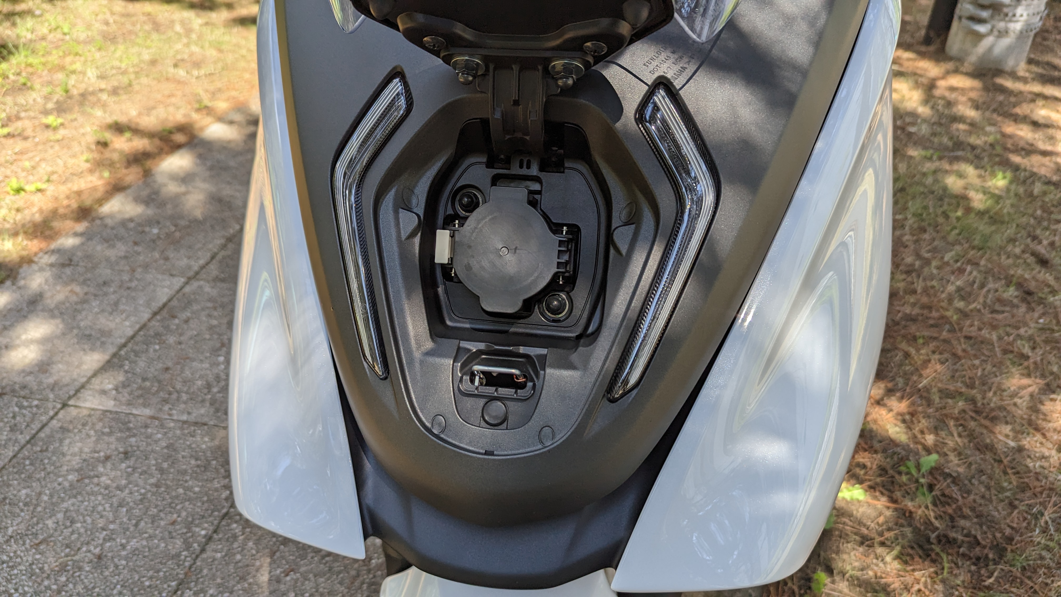 e01_frontfairing_006
