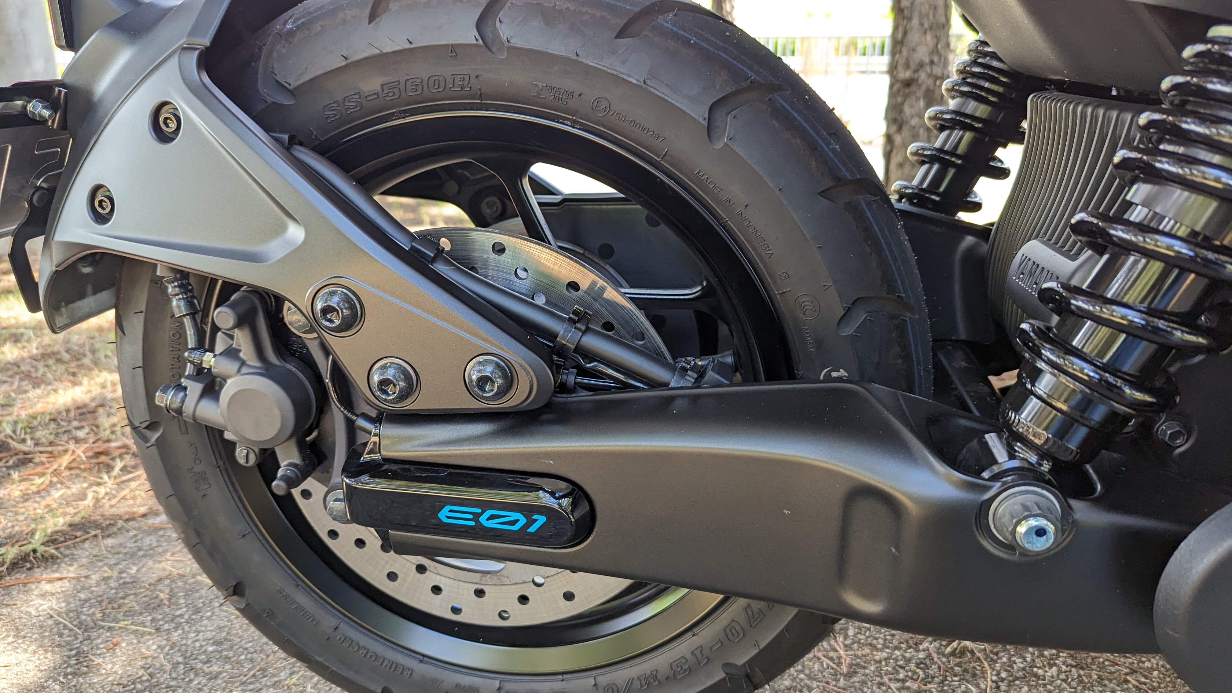 e01_reardrive_002
