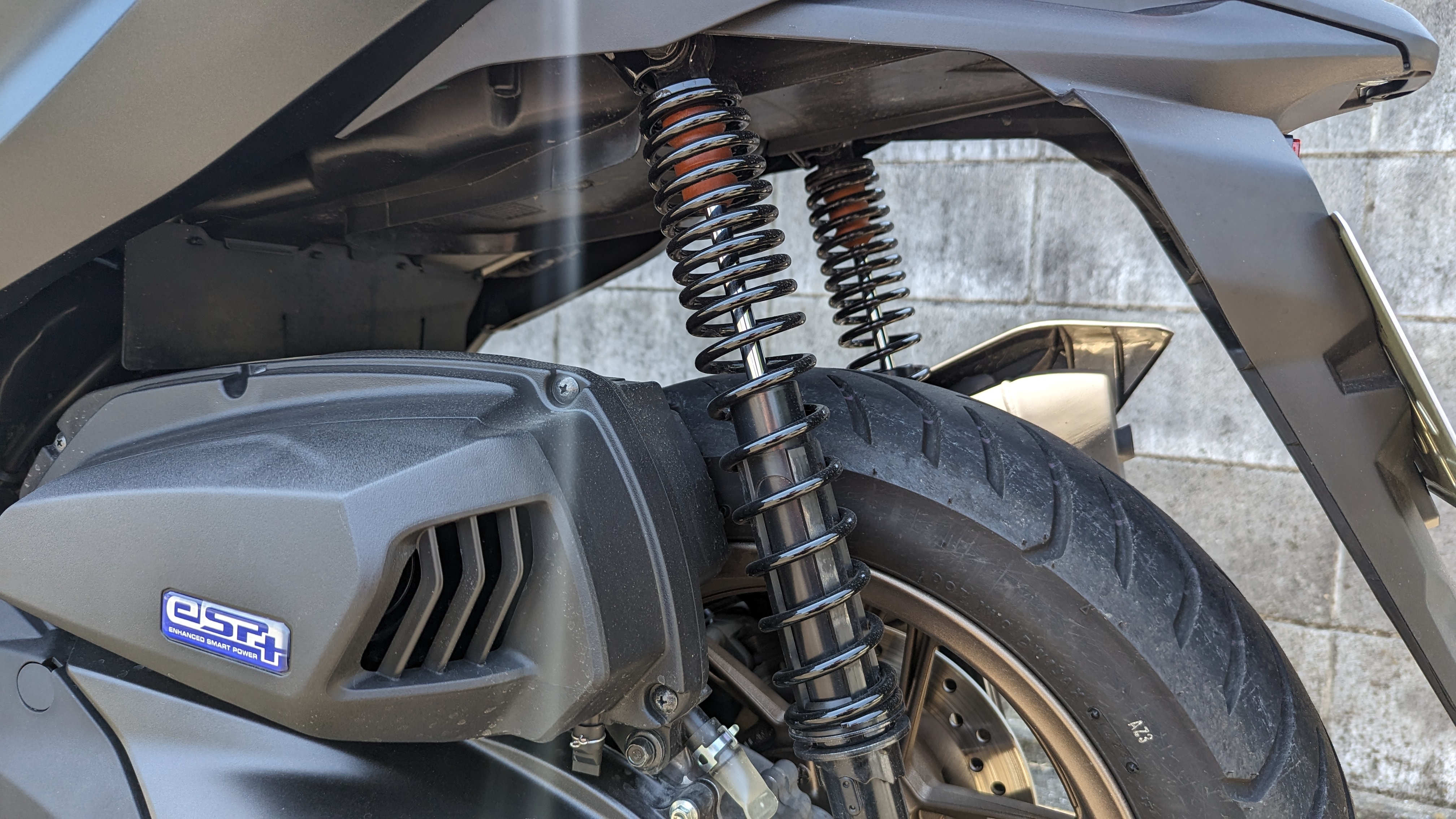 forza250_2023_rearshocks_001