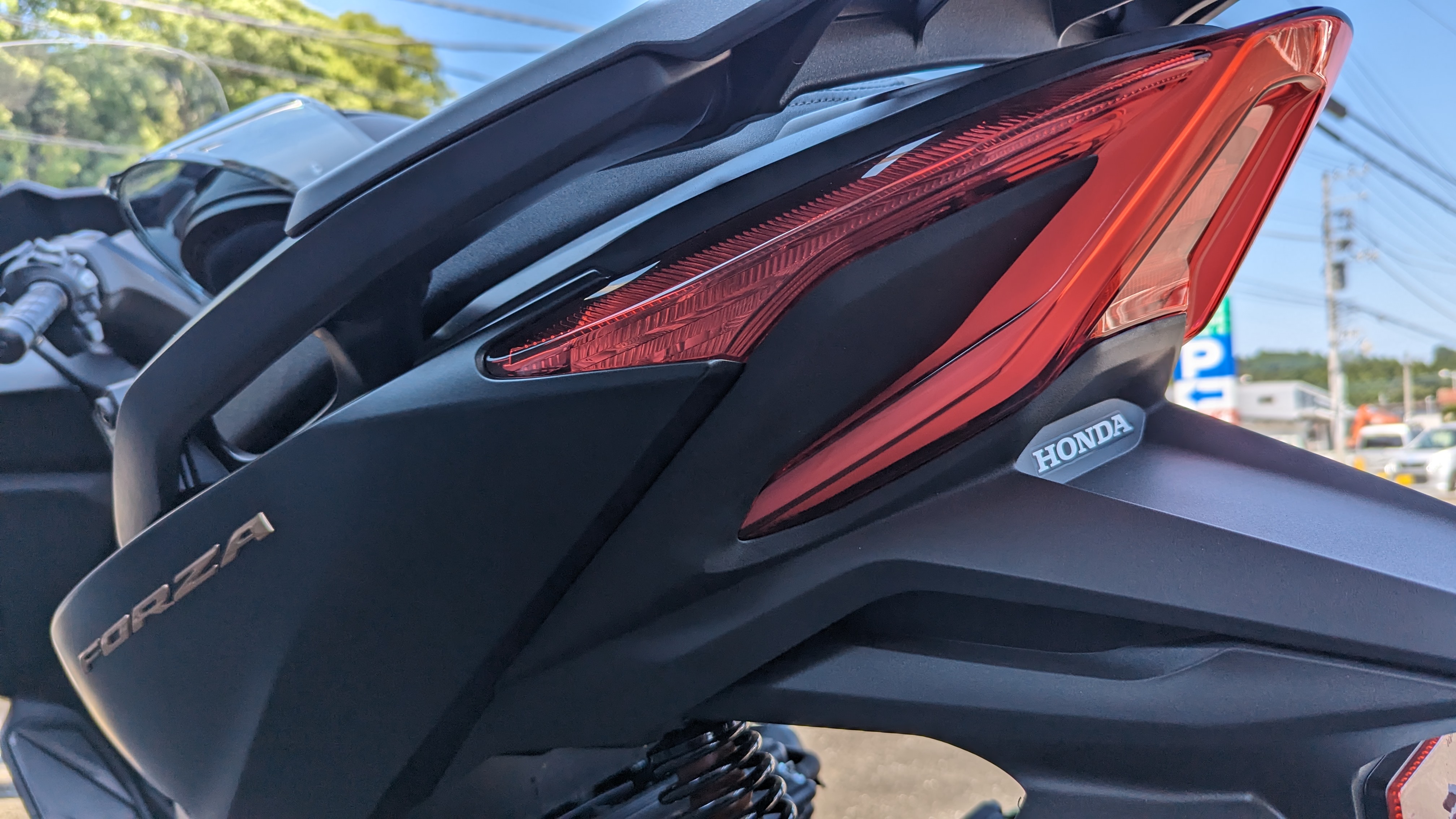 forza250_2023_redtaillight_001
