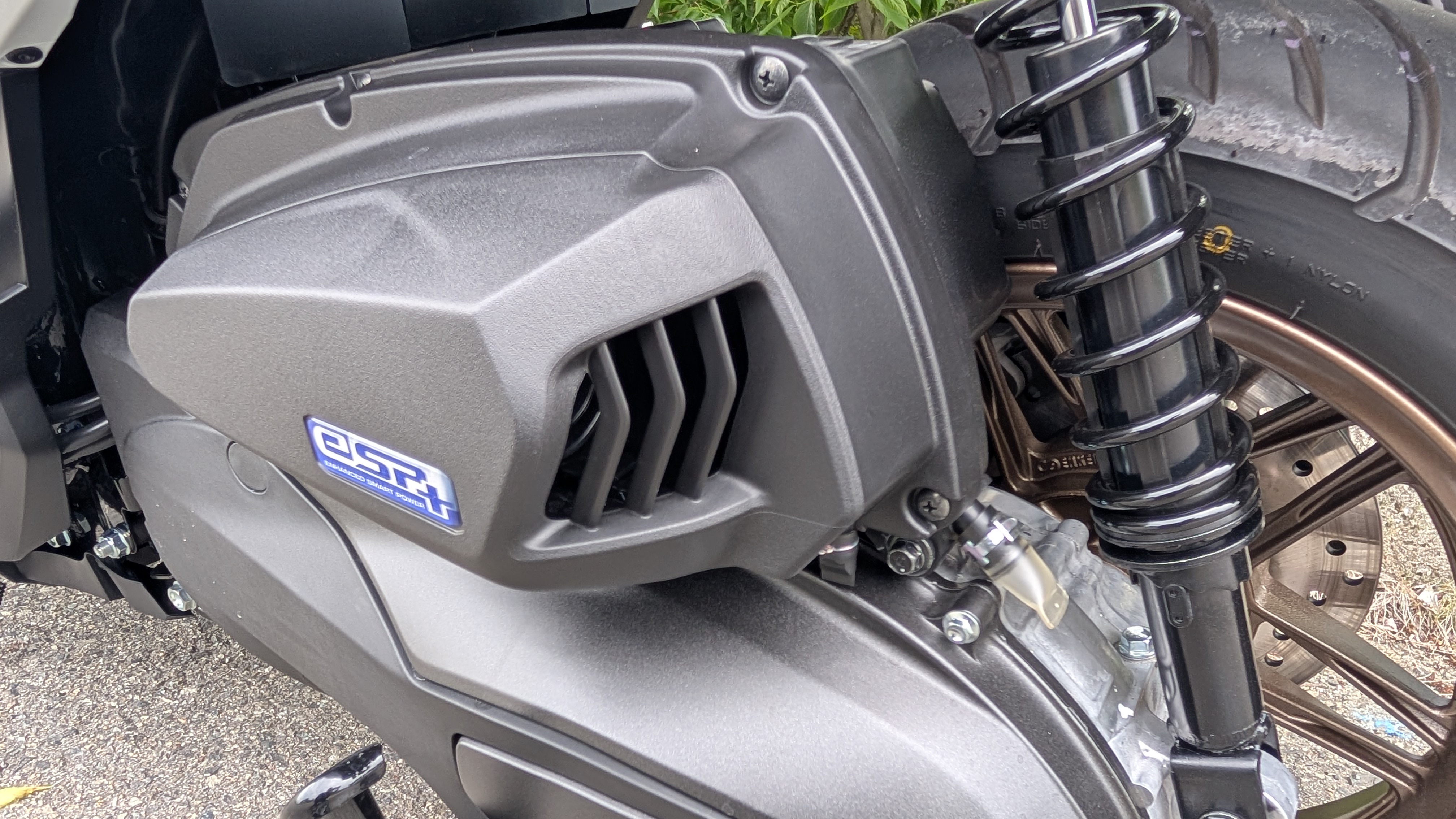 enginecover