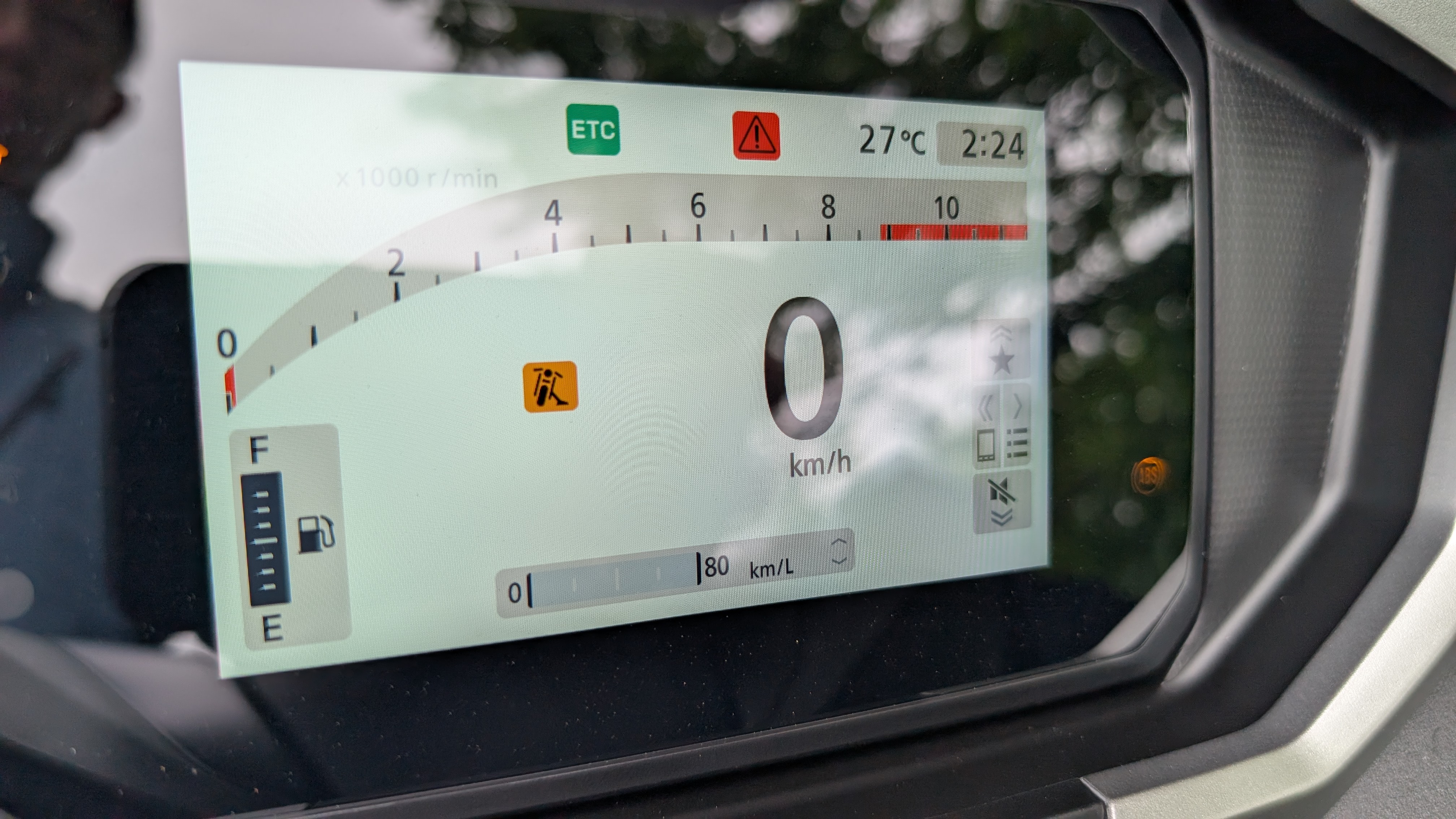 forza250_2025_meterpanel_040