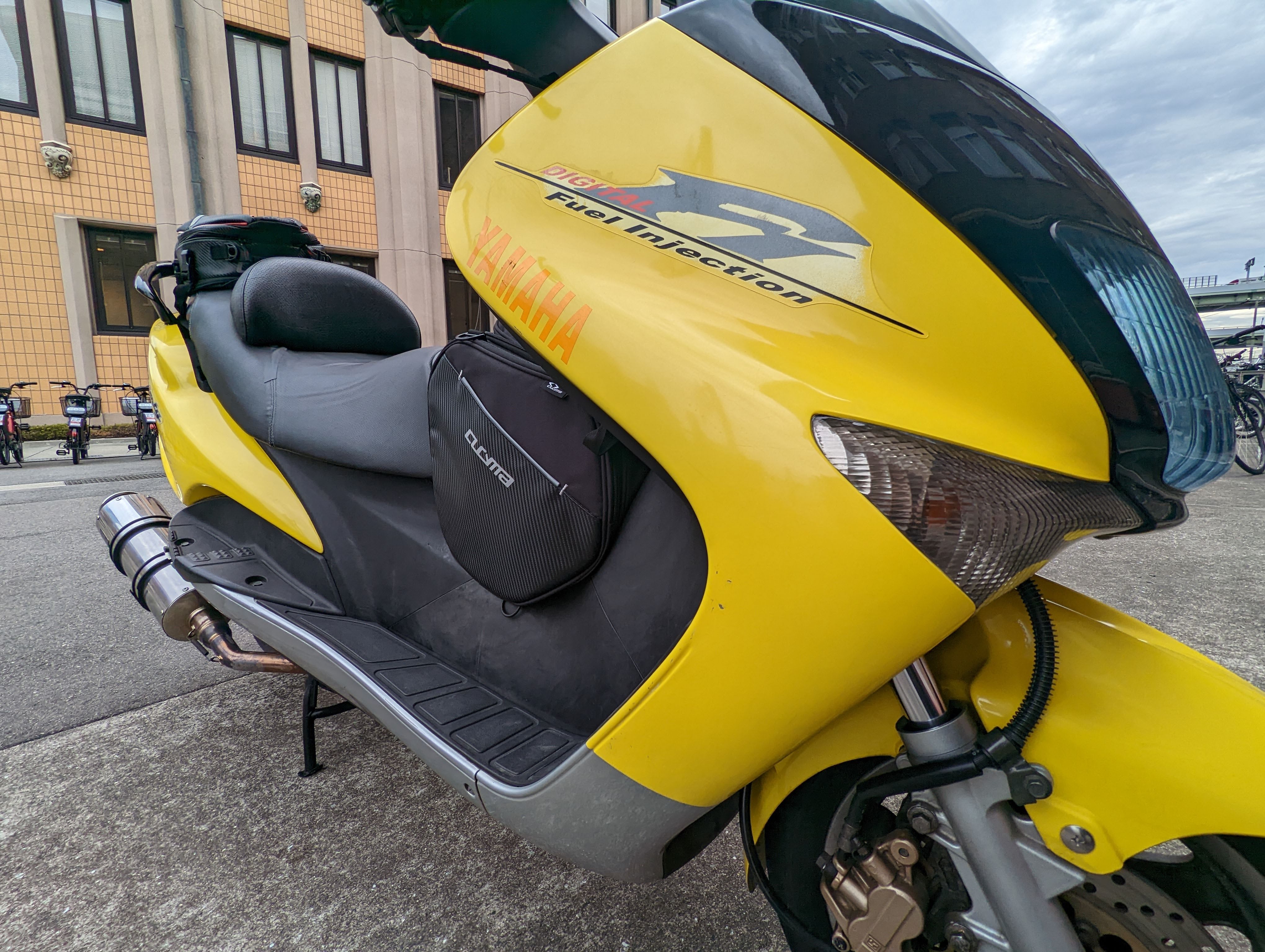 マジェスティ125fiのオーナーレビュー。人気が衰えない不朽の名バイク