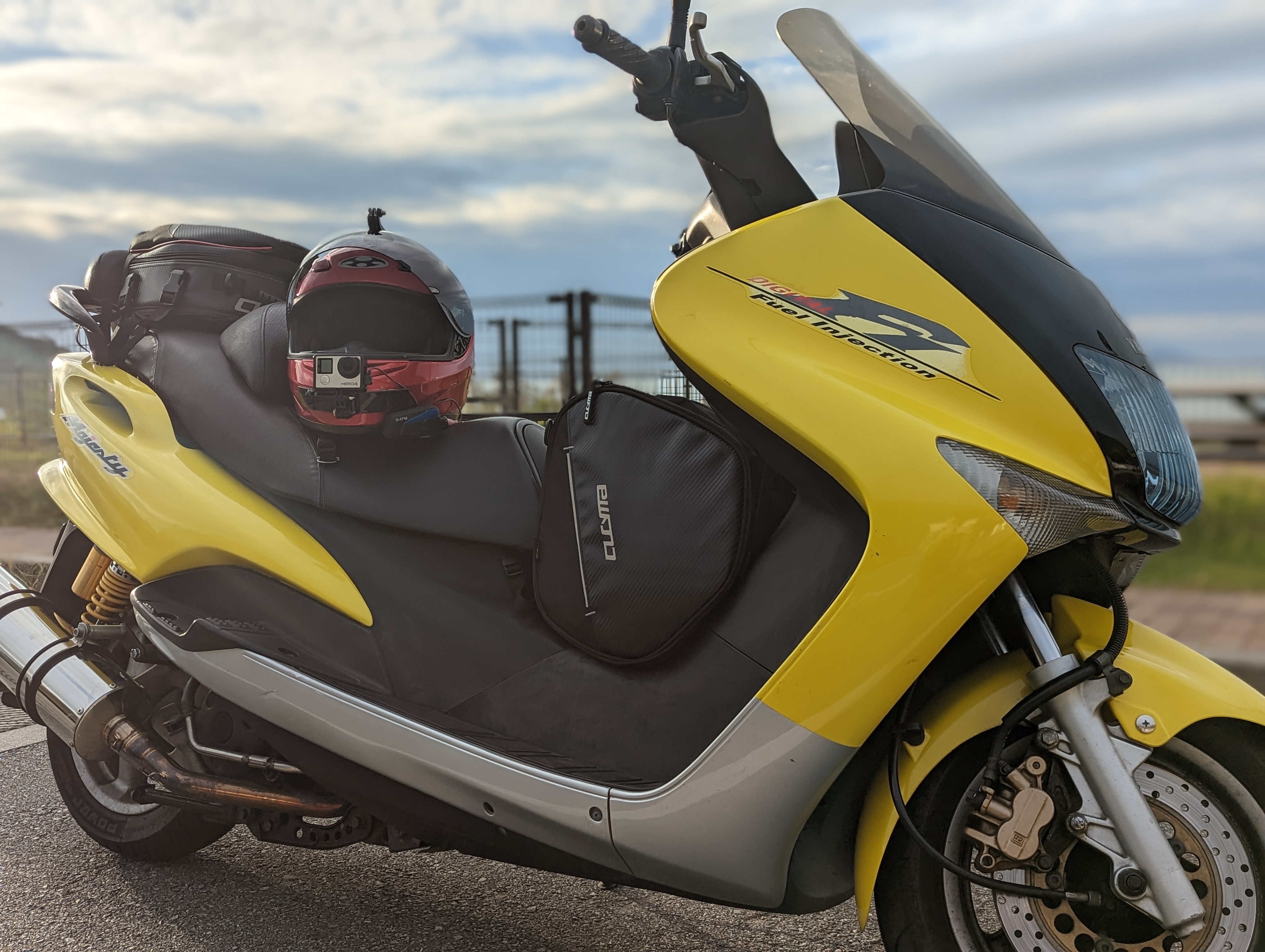 マジェスティ125fiのオーナーレビュー。人気が衰えない不朽の名バイク