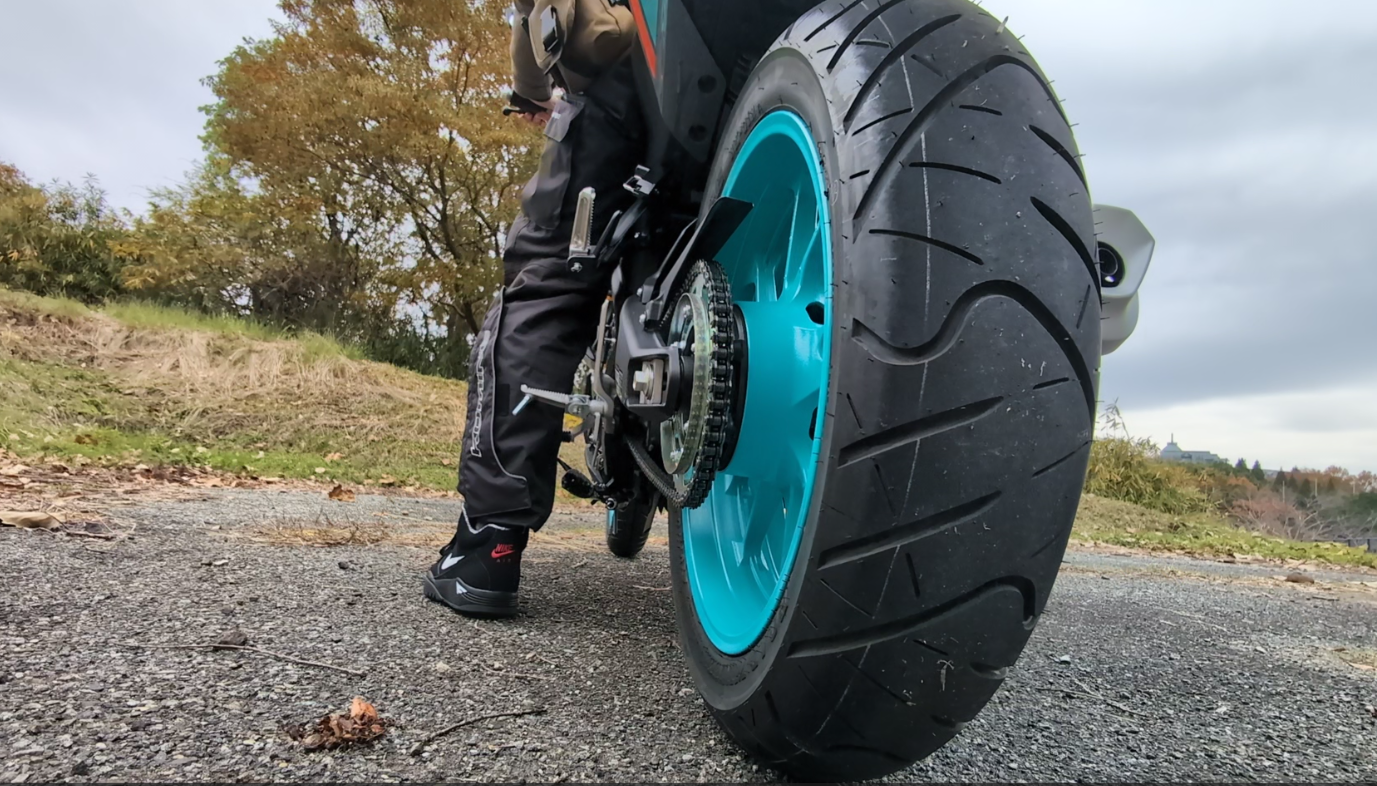 mt125_bluewheel_009