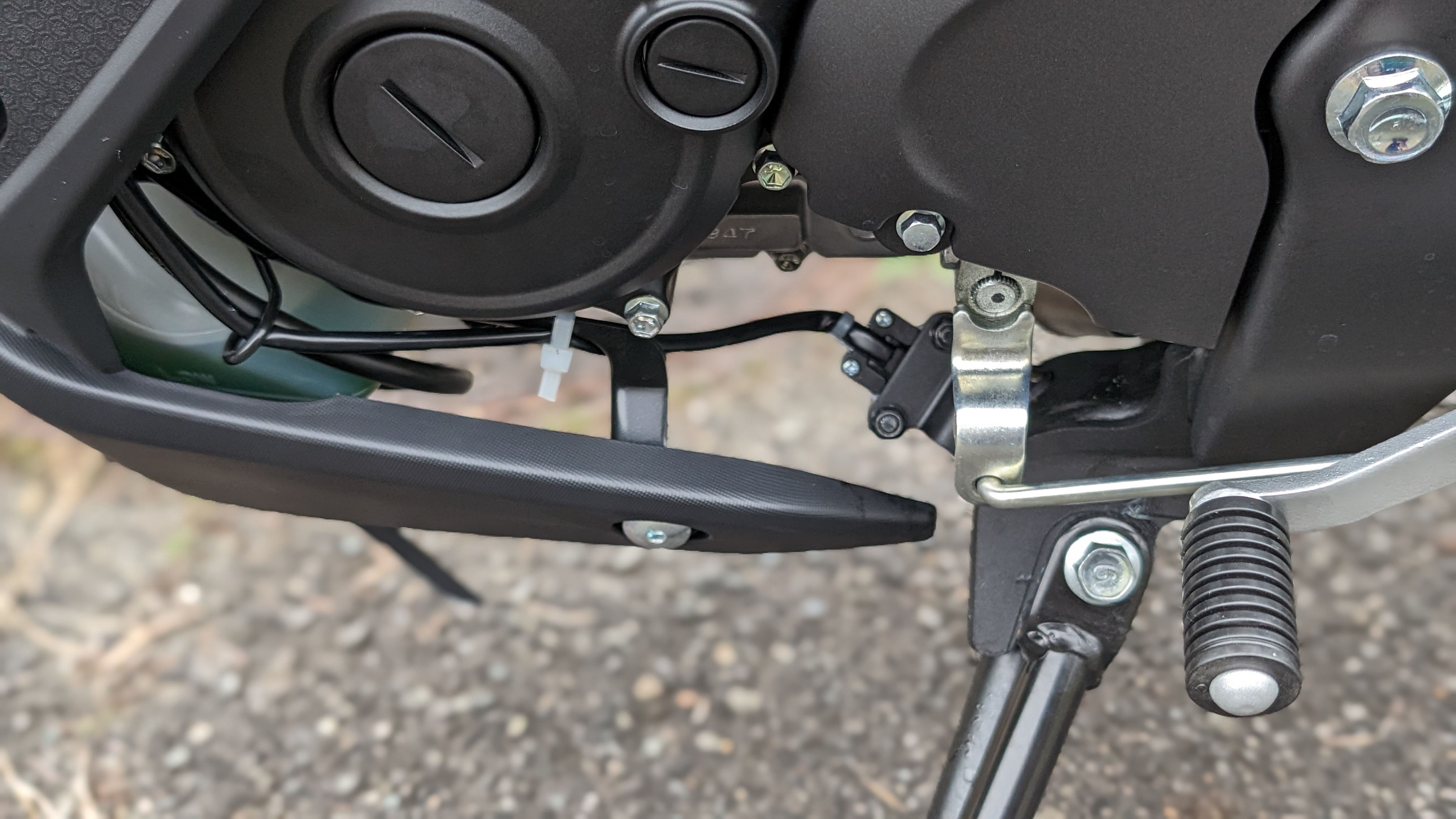 mt125_enginecasing_002