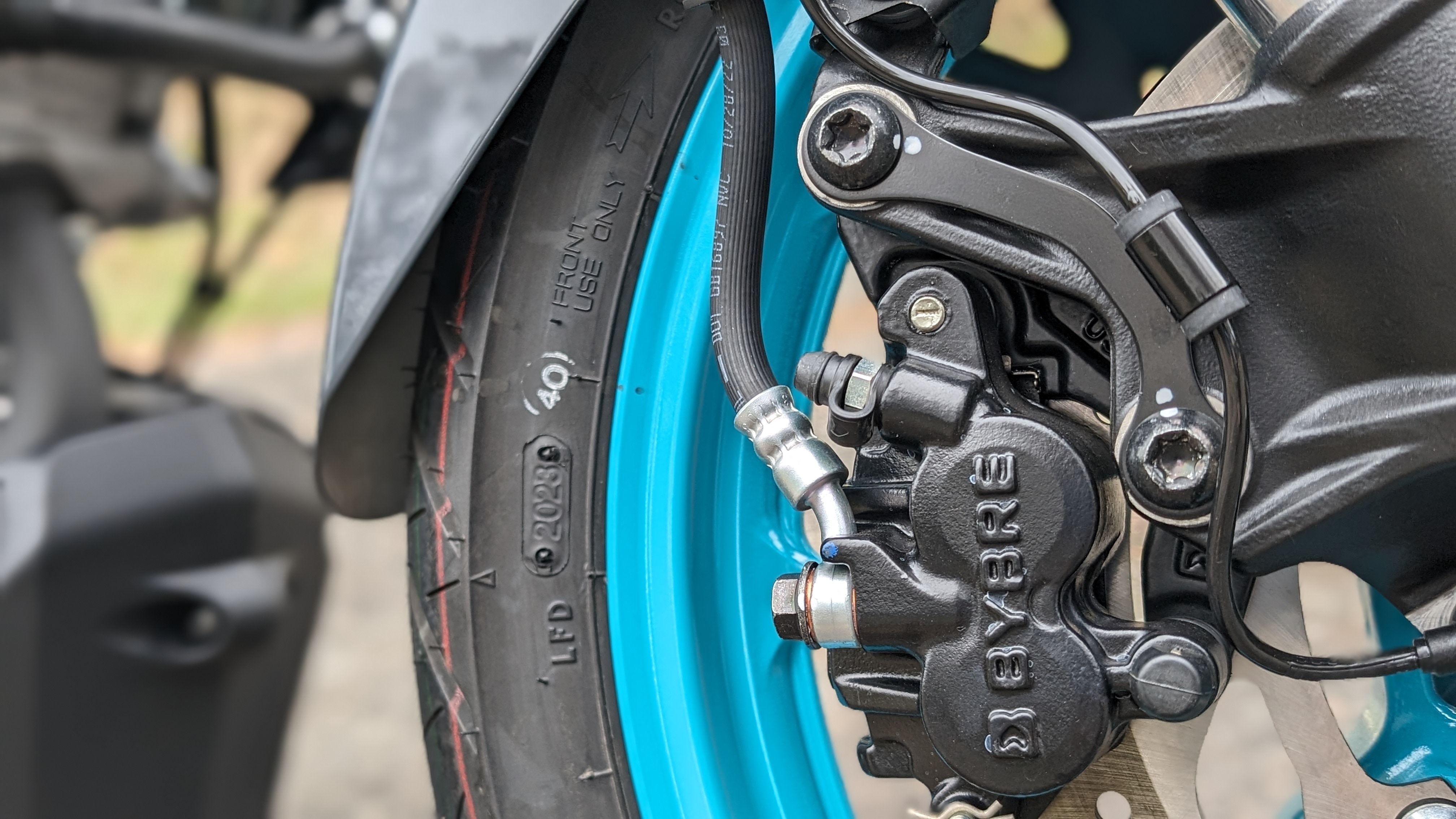 mt125_frontbrake_001