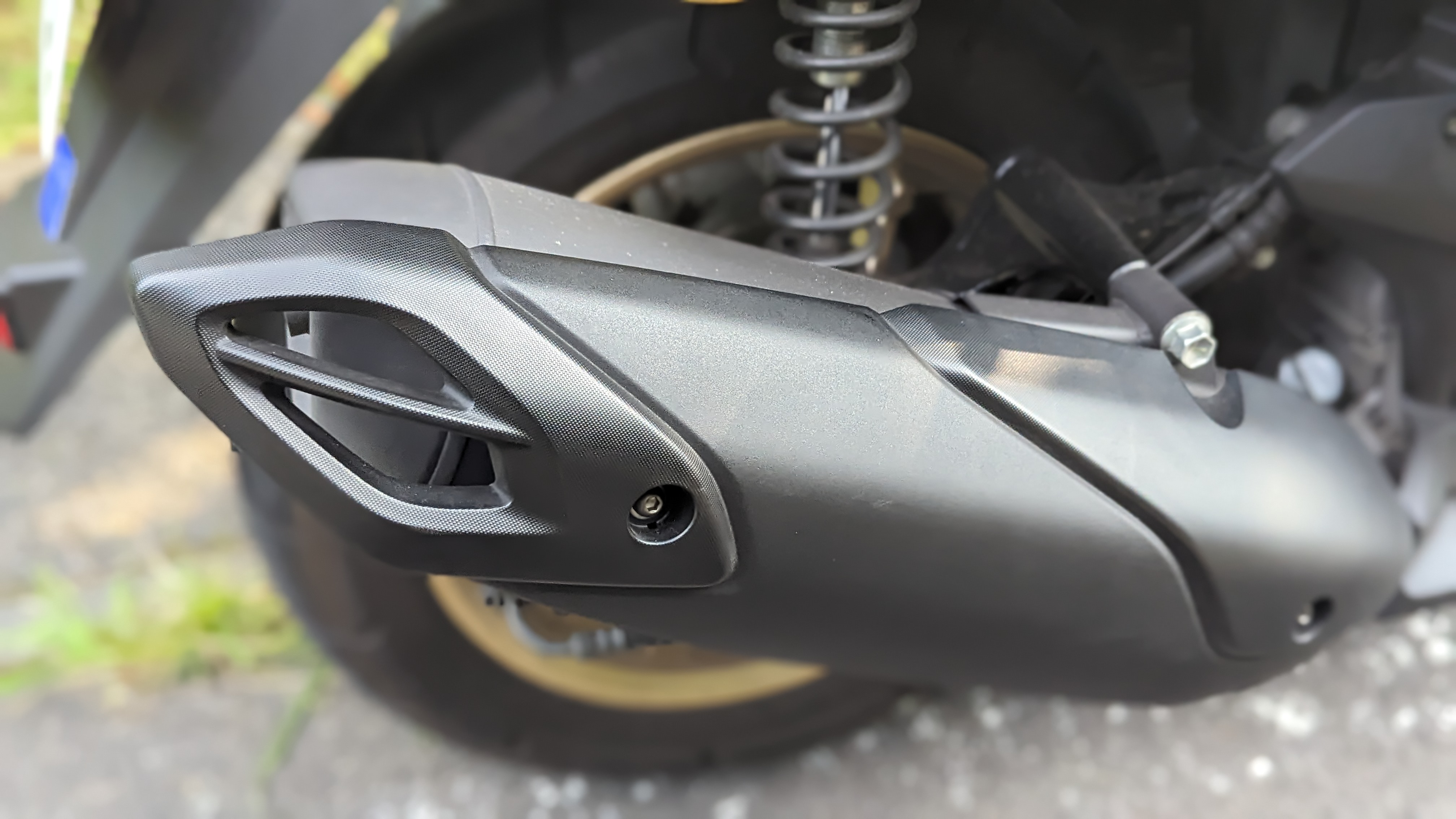nmax155_2023_exhaust_001