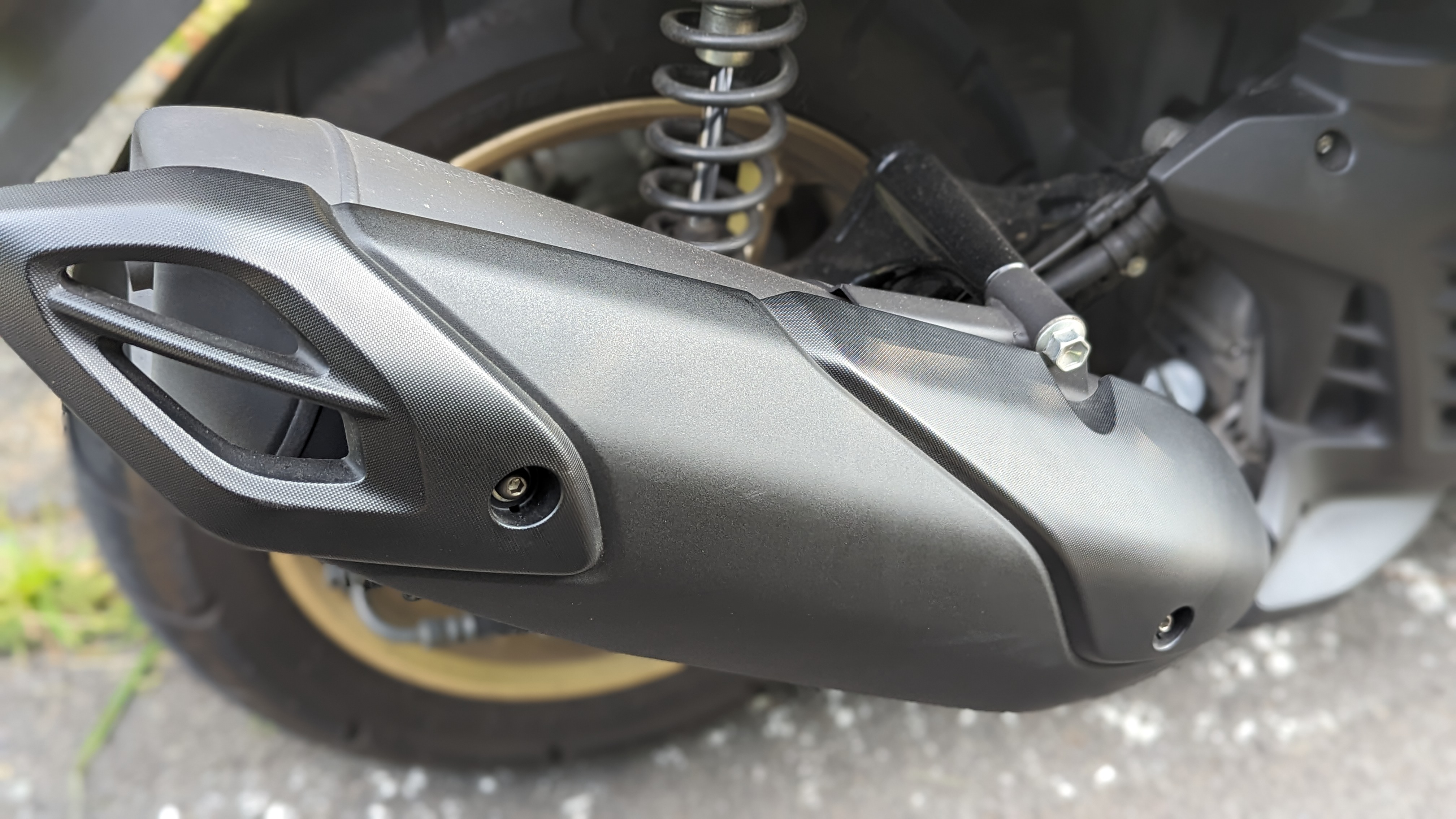 nmax155_2023_exhaust_002