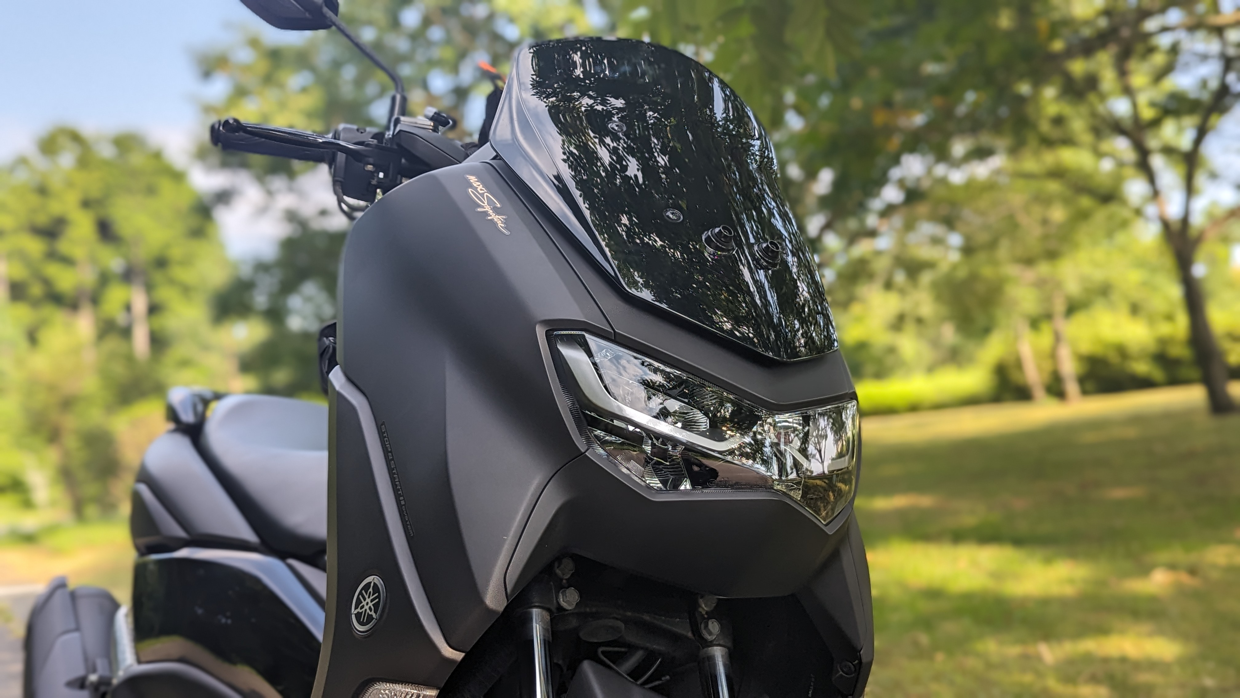 nmax155_2023_frontfairing_003