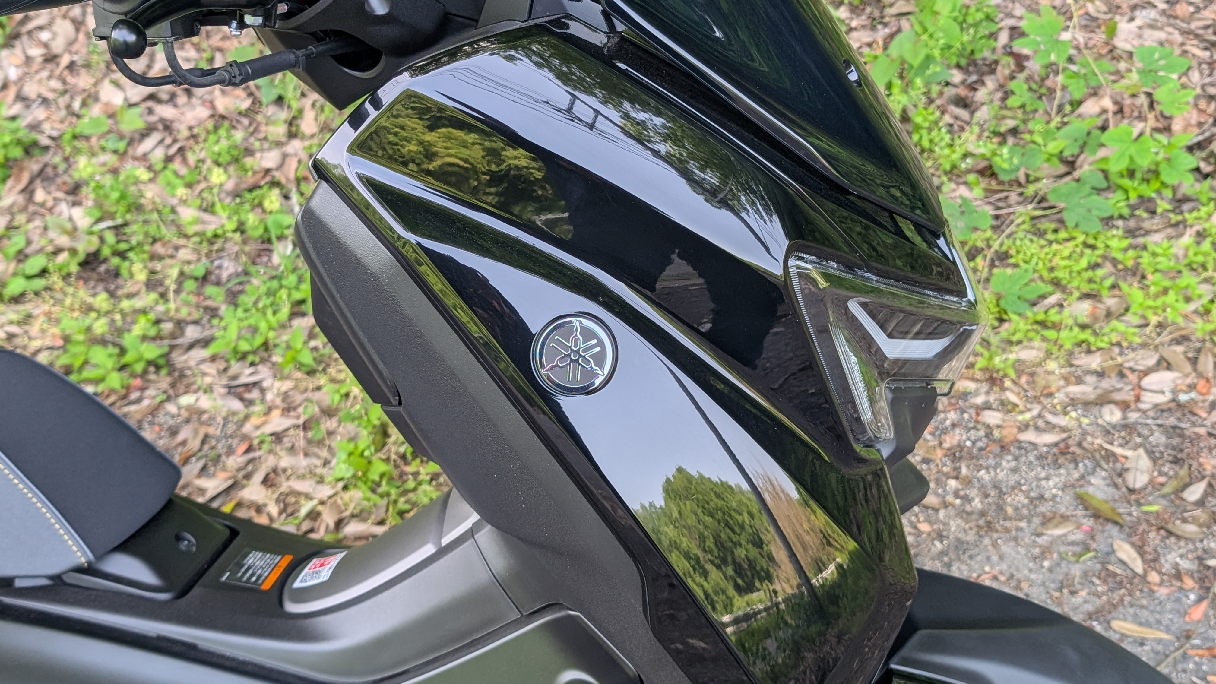 nmax155_2025_frontfairing_009