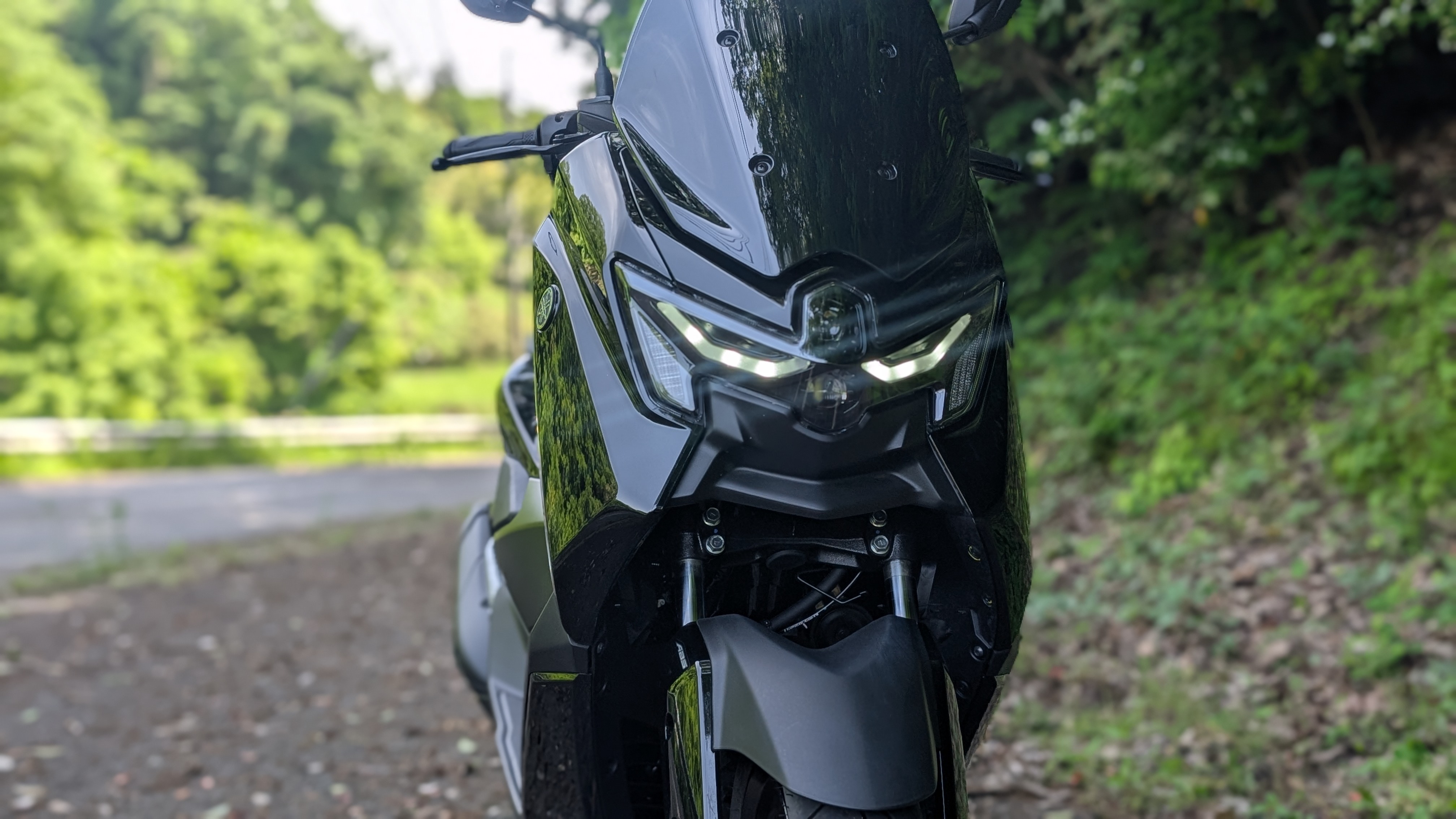 nmax155_2025_frontfairing_010