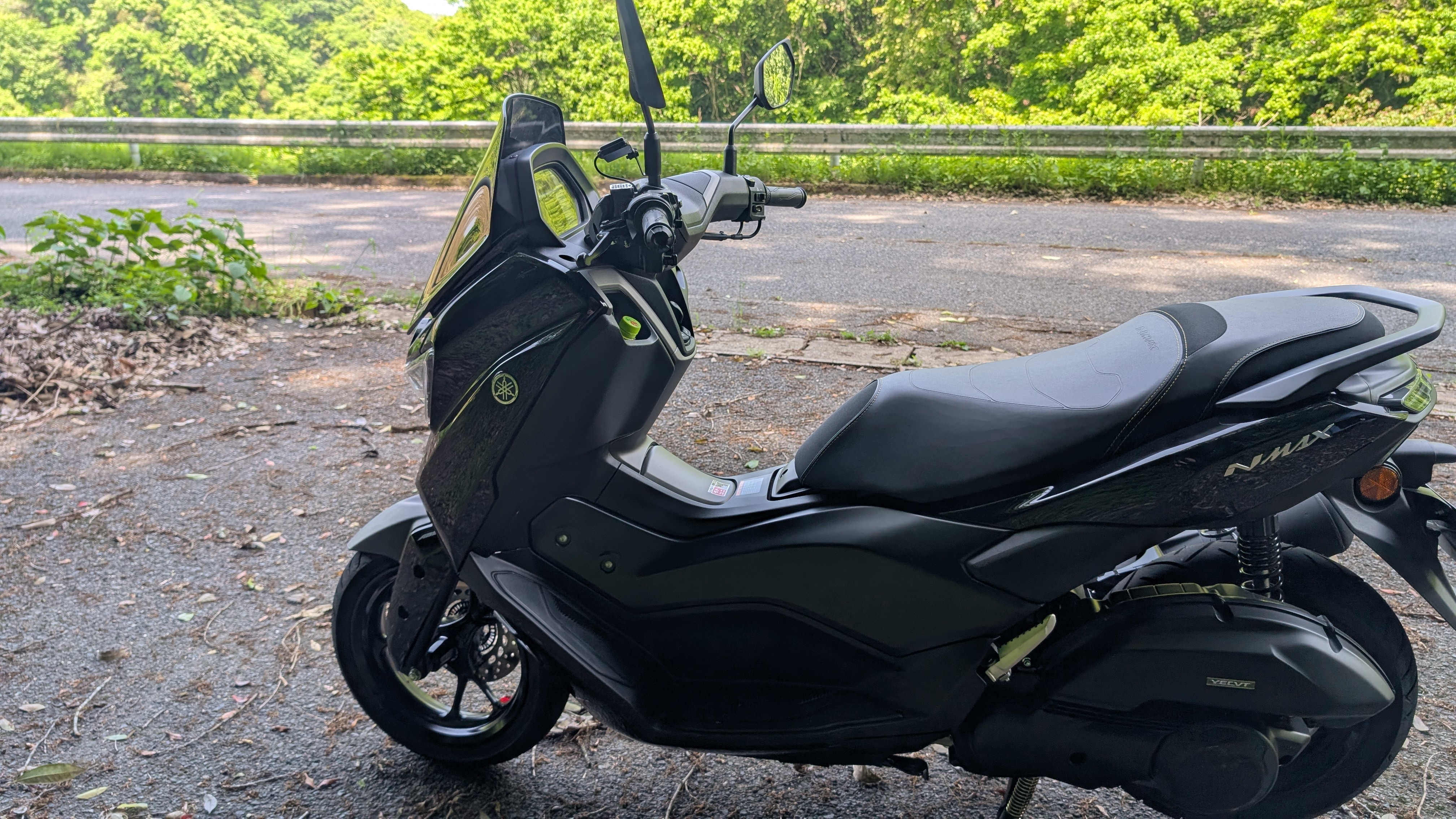 YAMAHA NMAX125 2025年モデルのレビューまとめ | トッサンのスクーター基地