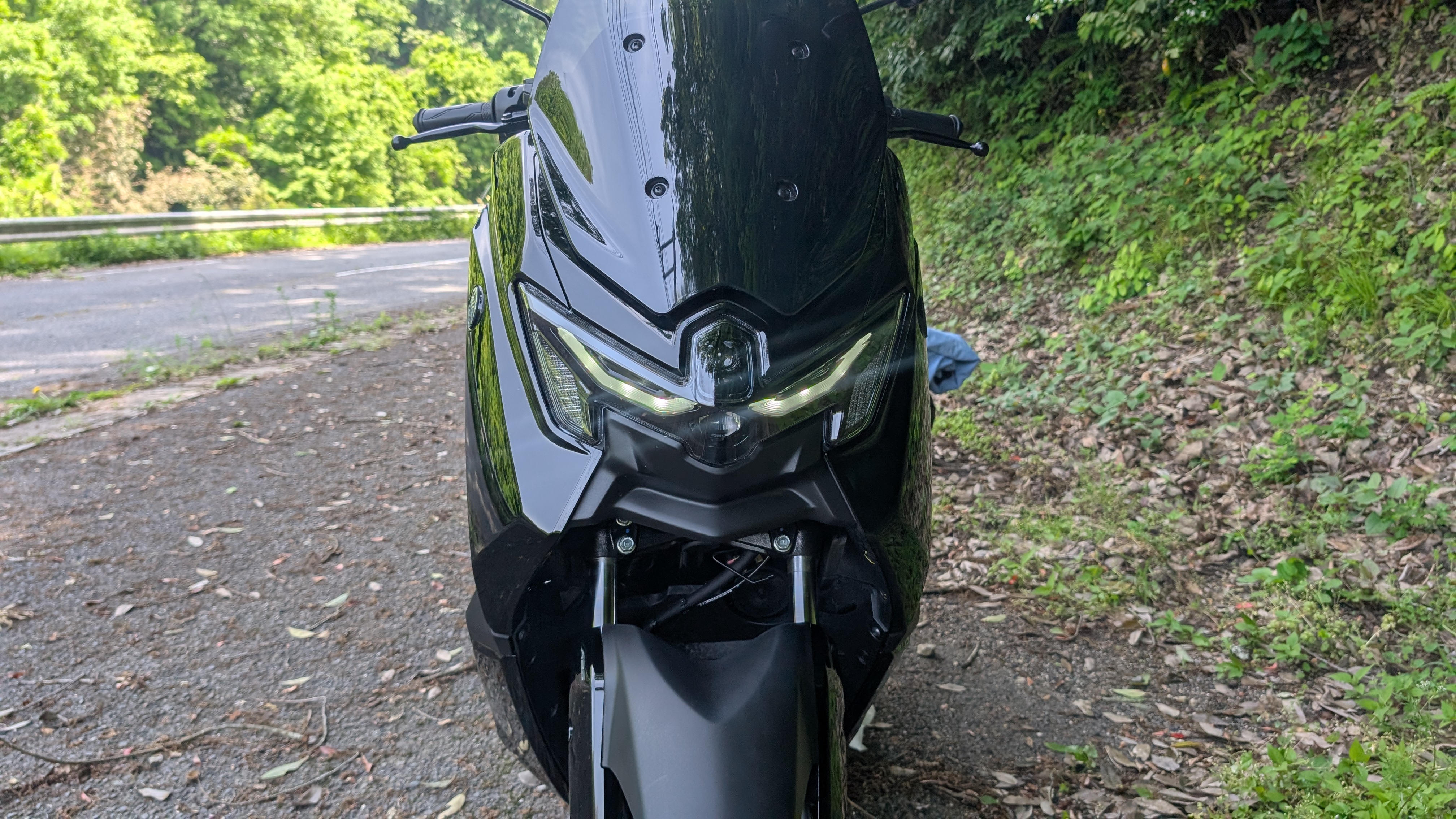 nmax155_2025_headlight_001
