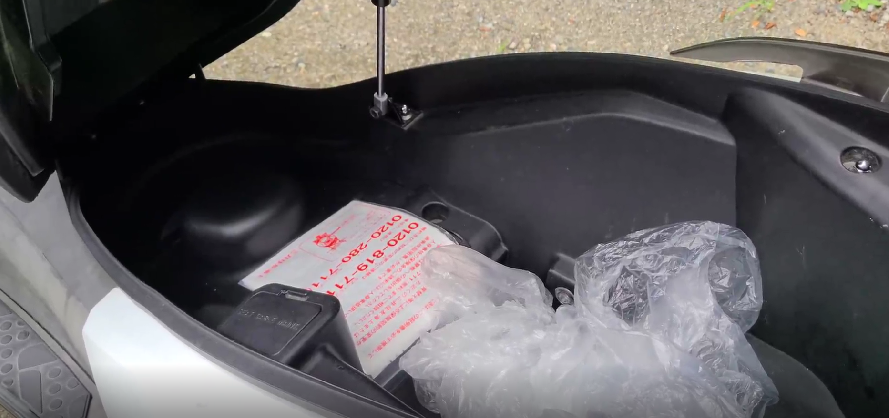 underseatstorage