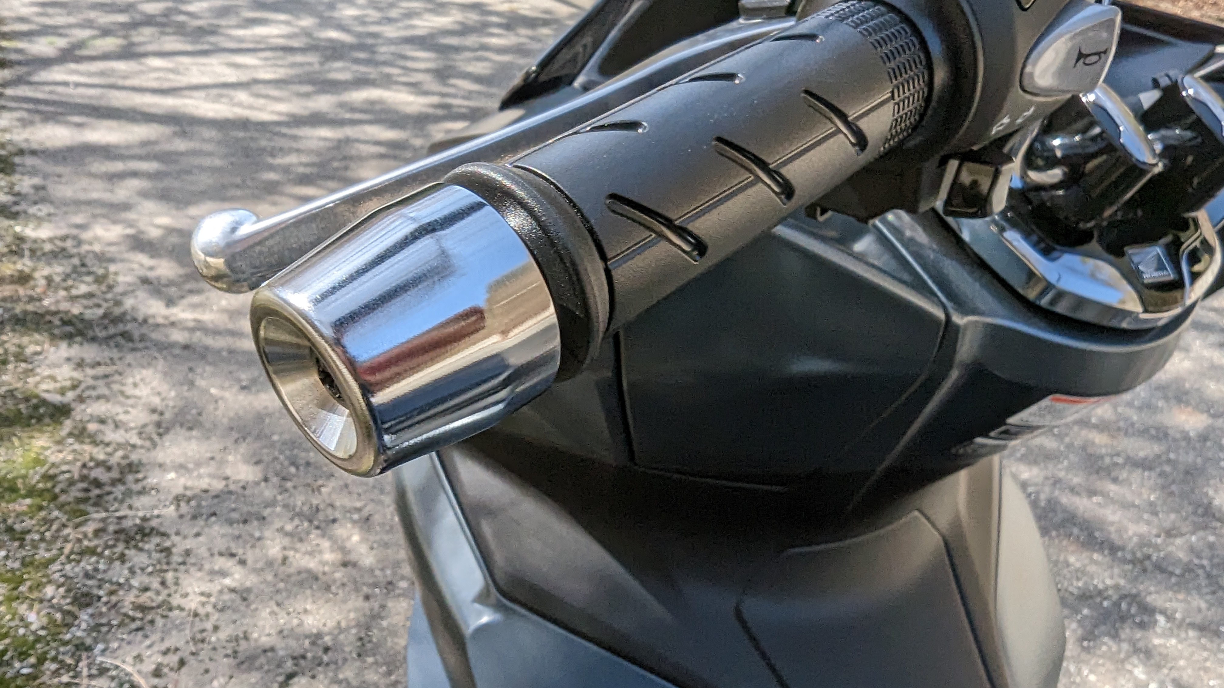 handlebar