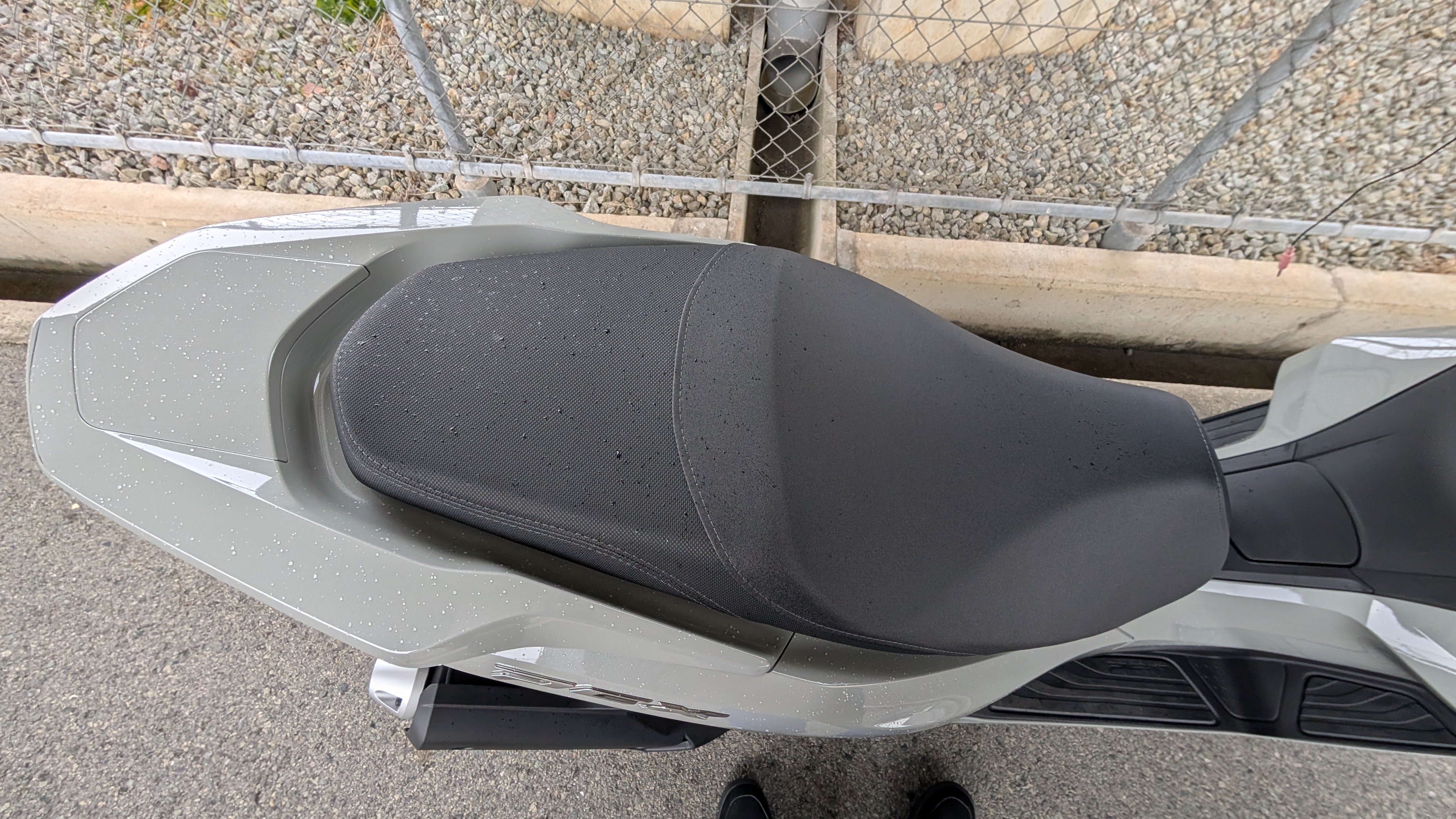 pcx125_2025_seat_003