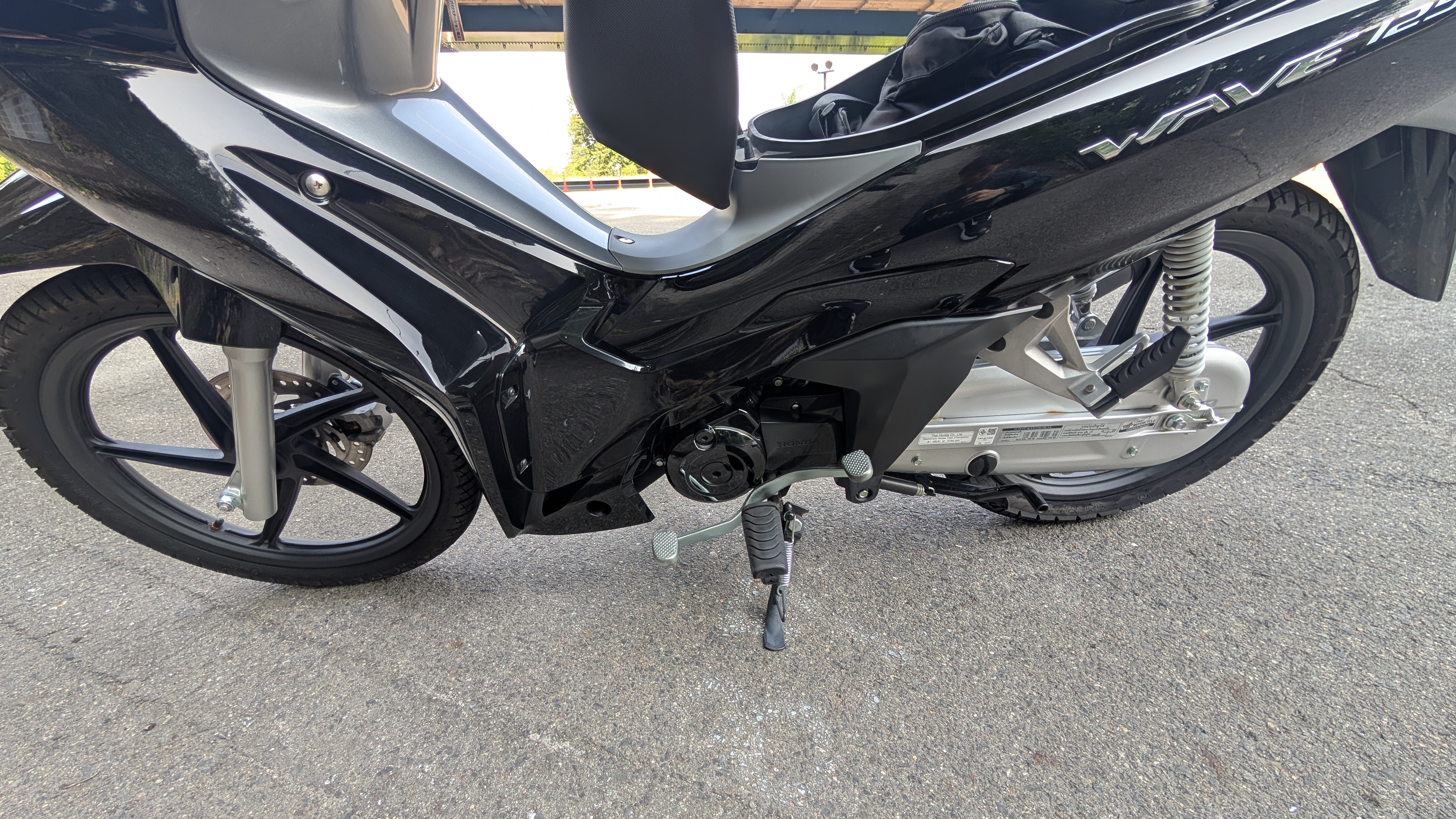 wave125i_blackfairing_001