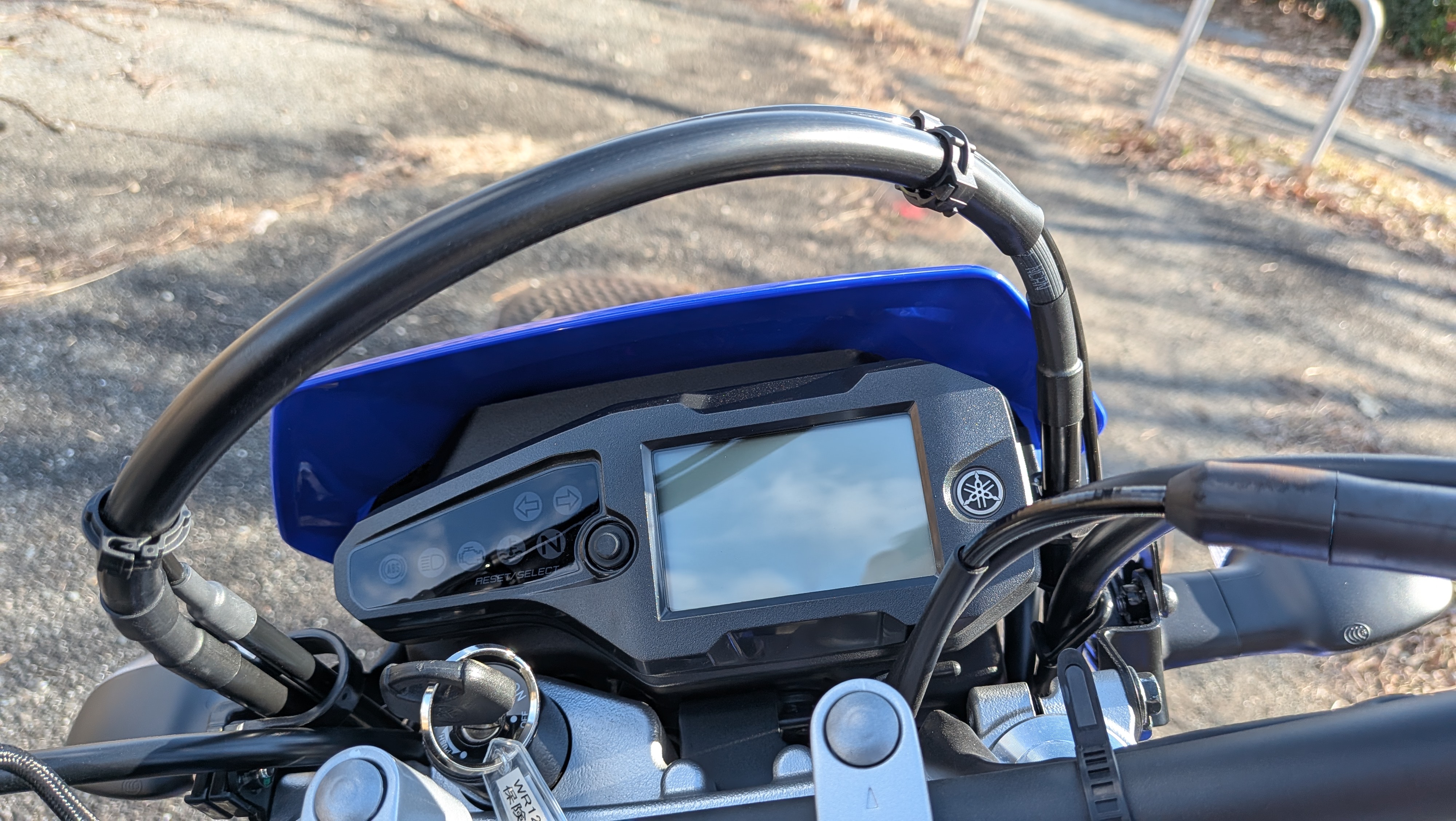 wr125r_meterpanel_004