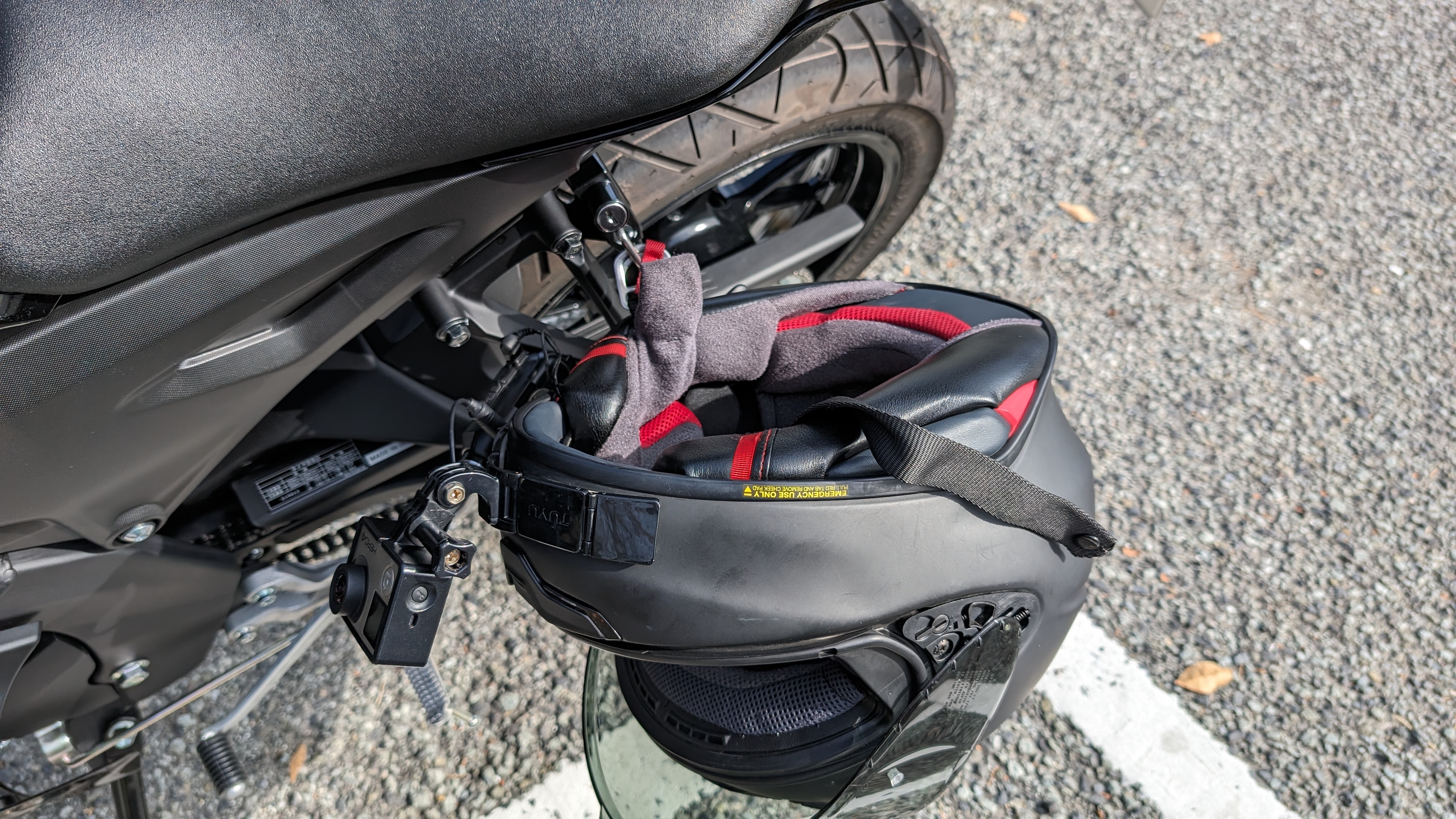 yzf-r15_PXL_20231109_021000358